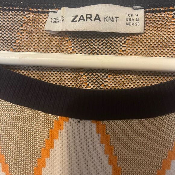 Zara Geometric diamond print top sz M - Picture 4 of 4